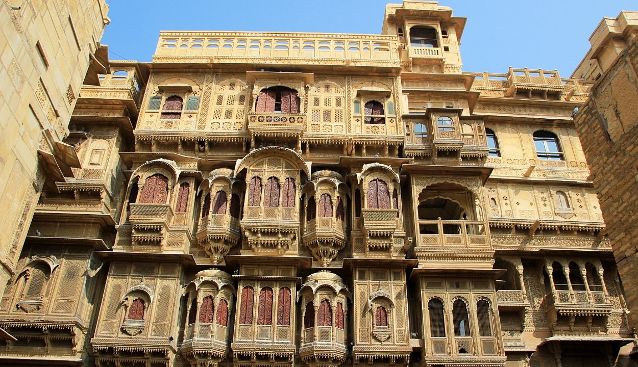 Jaisalmer Desert Camp Tour Package
